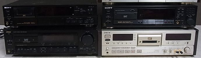 DATデッキ本体も買取中です