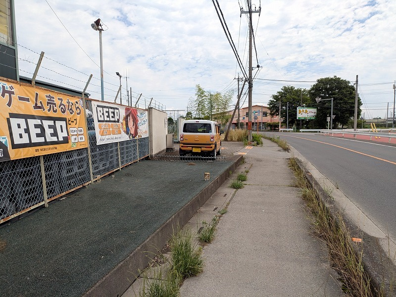 BEEPの垂れ幕があります