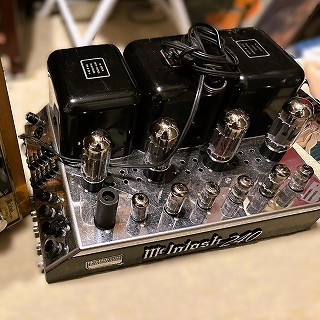 McIntoshの真空管アンプ。