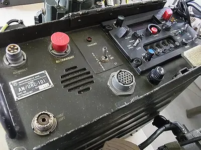 買取事例｜英国・ドイツ軍用無線機