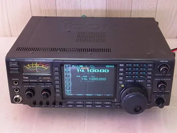 フルノRV-108S、NRD-91、IC-756PRO等無線機・業務用受信機を買取