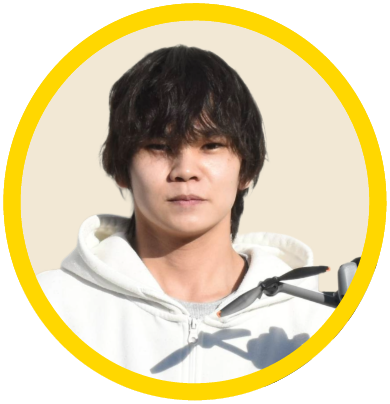 ドローン買取スタッフ