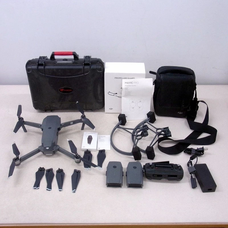 ドローン一式の写真。