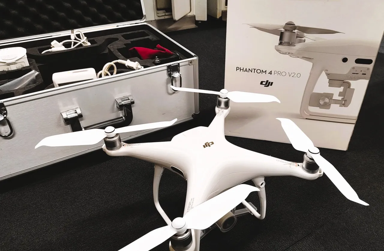 DJI Phantom 4 PRO V2.0 買取実績【店舗持込みにてお譲りいただきまし