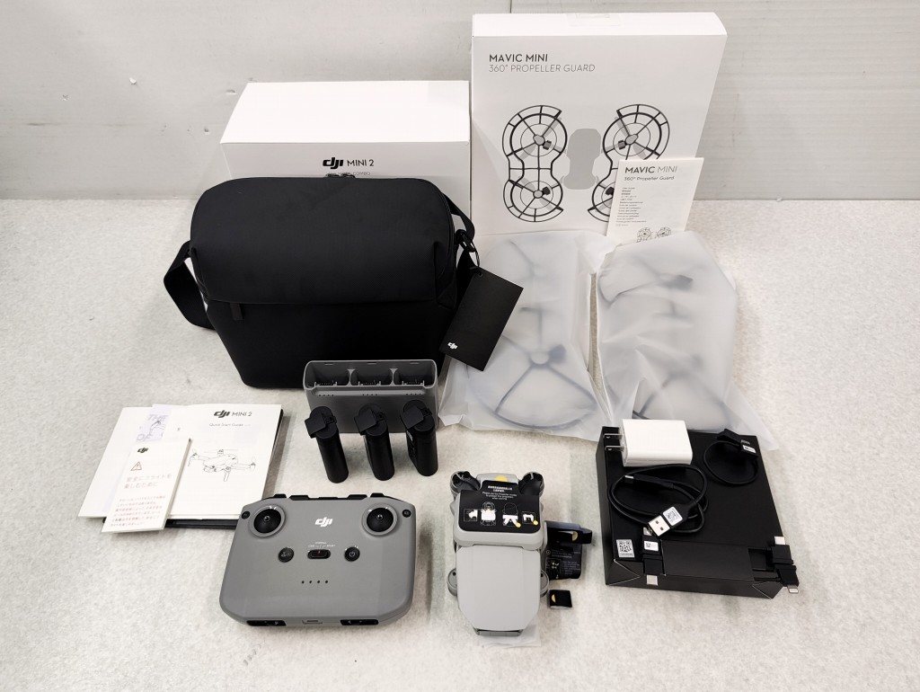 DJI Mini 2 fly more combo